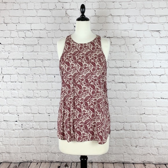 Old Navy Tops - OLD NAVY ~ Sleeveless Leaf Print Swing Top